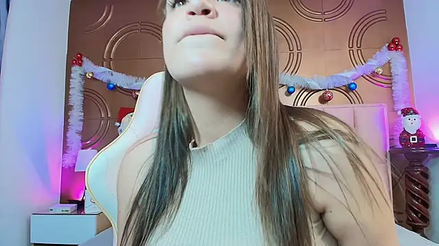 Snapshot of valeriaa19 chatting on November 19, 2025, 5:40 am valeriaa19 online show from November 19, 2025, 5:40 am