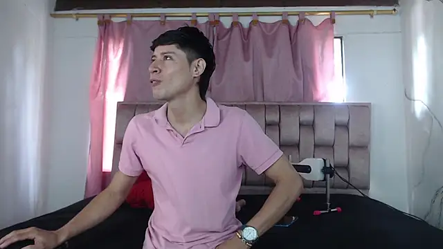 Snapshot of Sexytaty2022 chatting on February 9, 2026, 1:42 pm Sexytaty2022 online show from February 9, 2026, 1:42 pm