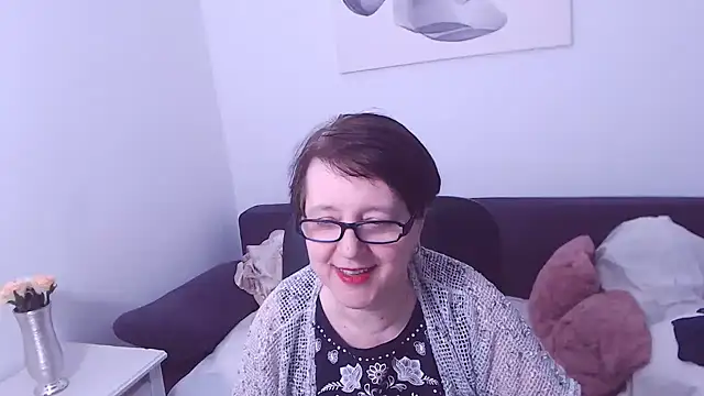 ChristaRose online show from March 9, 2025, 4:27 am