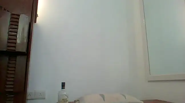 Snapshot of Slavebottombdsm09 chatting on February 13, 2025, 7:56 am Slavebottombdsm09 online show from February 13, 2025, 7:56 am