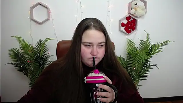 XX Daniella XX online show from March 4, 2026, 9:28 am