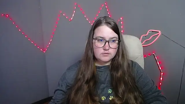 XX Daniella XX online show from April 14, 2026, 6:40 am