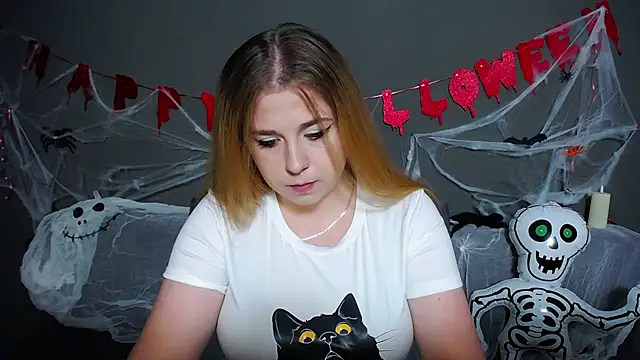 Snapshot of JessikaDaniel chatting on October 27, 2025, 7:31 am JessikaDaniel online show from October 27, 2025, 7:31 am