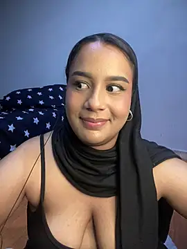 Snapshot of Maryam_yamal chatting on December 9, 2024, 11:24 pm Maryam yamal online show from December 9, 2024, 11:24 pm