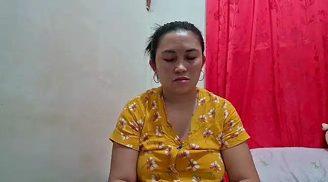 Snapshot of LalaiAsian chatting on March 13, 2025, 3:54 am LalaiAsian online show from March 13, 2025, 3:54 am