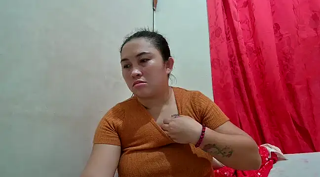 Snapshot of LalaiAsian chatting on February 19, 2025, 2:01 am LalaiAsian online show from February 19, 2025, 2:01 am