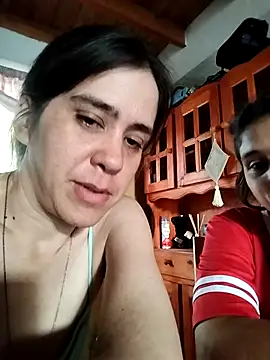 Snapshot of mariamac420 chatting on March 6, 2025, 5:00 pm mariamac420 online show from March 6, 2025, 5:00 pm