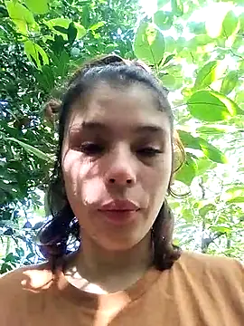 Snapshot of mariamac420 chatting on April 25, 2026, 4:59 pm mariamac420 online show from April 25, 2026, 4:59 pm