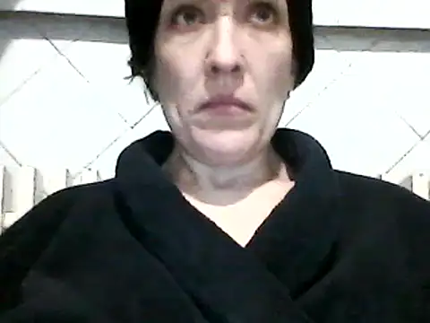 Snapshot of SunnyAmorre chatting on February 23, 2025, 10:42 pm SunnyAmorre online show from February 23, 2025, 10:42 pm