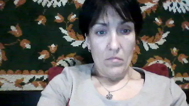 Snapshot of SunnyAmorre chatting on September 22, 2025, 8:20 am SunnyAmorre online show from September 22, 2025, 8:20 am