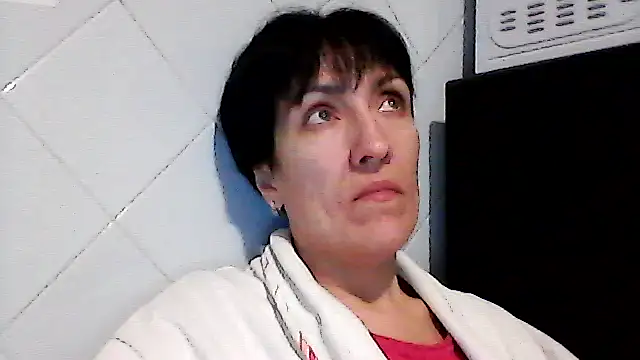 SunnyAmorre online show from November 21, 2025, 9:36 pm