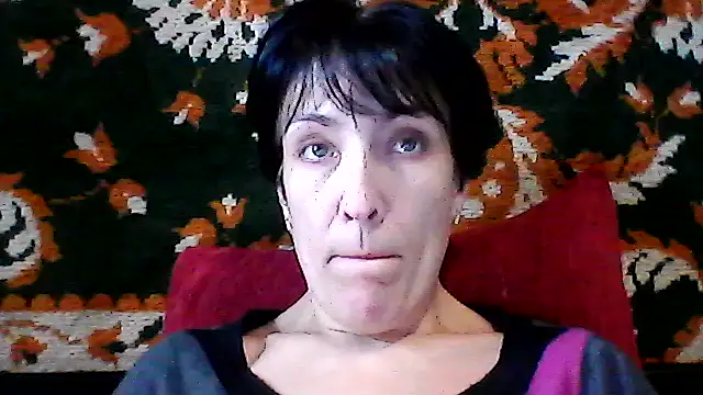Snapshot of SunnyAmorre chatting on October 15, 2025, 9:06 am SunnyAmorre online show from October 15, 2025, 9:06 am