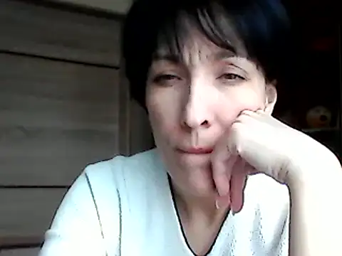 Snapshot of SunnyAmorre chatting on March 13, 2025, 7:53 am SunnyAmorre online show from March 13, 2025, 7:53 am