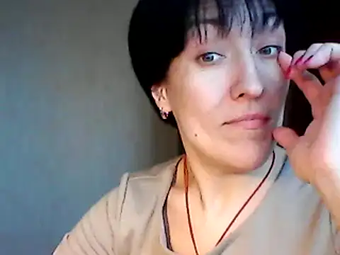 Snapshot of SunnyAmorre chatting on February 22, 2025, 2:52 pm SunnyAmorre online show from February 22, 2025, 2:52 pm