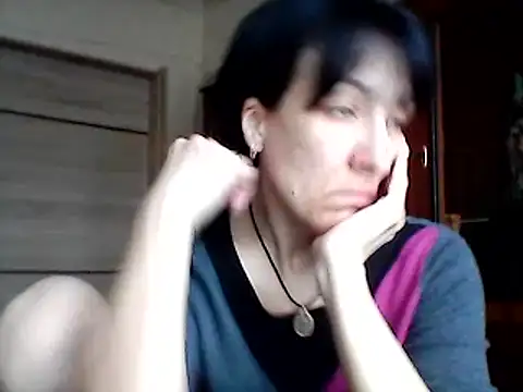 Snapshot of SunnyAmorre chatting on March 15, 2025, 10:35 am SunnyAmorre online show from March 15, 2025, 10:35 am