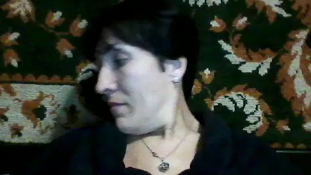 Snapshot of SunnyAmorre chatting on October 5, 2025, 7:04 pm SunnyAmorre online show from October 5, 2025, 7:04 pm