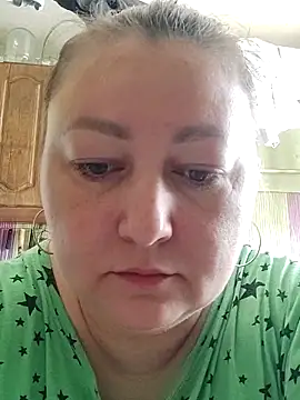 Snapshot of Rini333 chatting on May 3, 2026, 9:25 am Rini333 online show from May 3, 2026, 9:25 am