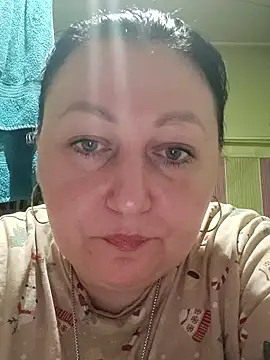 Rini333 online show from January 18, 2026, 9:29 pm