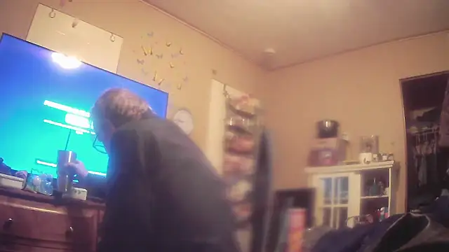 jck1m0t online show from November 4, 2025, 12:47 am