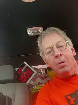 jck1m0t online show from March 16, 2025, 2:22 pm