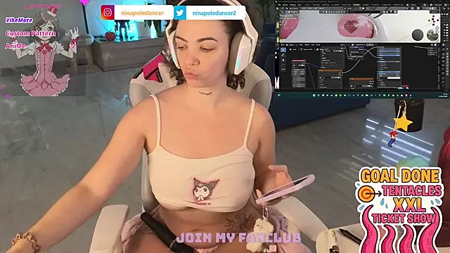 Snapshot of ninapoledance chatting on January 15, 2026, 2:20 pm ninapoledance online show from January 15, 2026, 2:20 pm