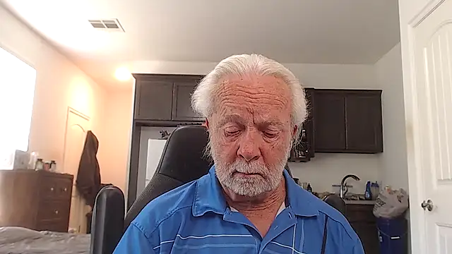 Snapshot of rockpoint69 chatting on June 19, 2026, 7:41 pm rockpoint69 online show from June 19, 2026, 7:41 pm