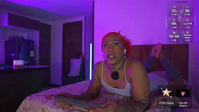 AmberRaus online show from October 24, 2025, 2:10 am