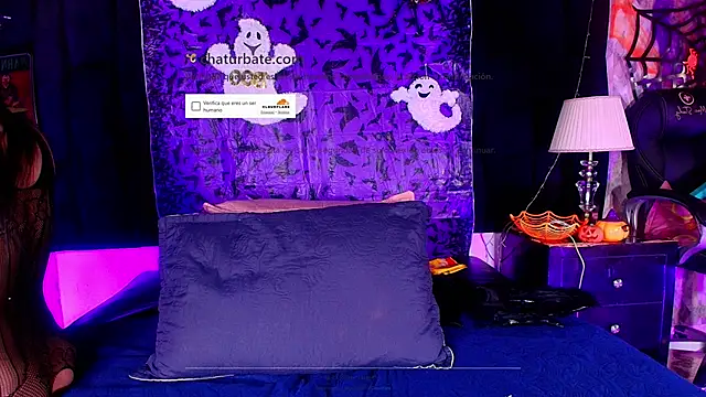 Snapshot of shelsyloreds chatting on October 31, 2025, 12:02 pm shelsyloreds online show from October 31, 2025, 12:02 pm