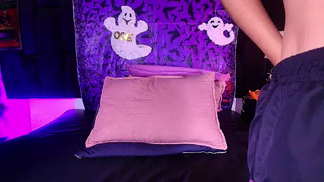 Snapshot of shelsyloreds chatting on October 27, 2025, 11:55 am shelsyloreds online show from October 27, 2025, 11:55 am