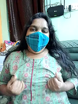 Snapshot of lovely-latha chatting on February 27, 2026, 5:13 pm lovely-latha online show from February 27, 2026, 5:13 pm