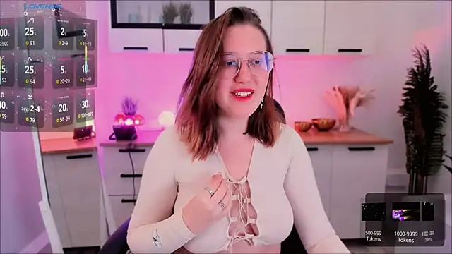 Snapshot of Charmy_Gracy chatting on February 14, 2026, 11:43 am Charmy Gracy online show from February 14, 2026, 11:43 am