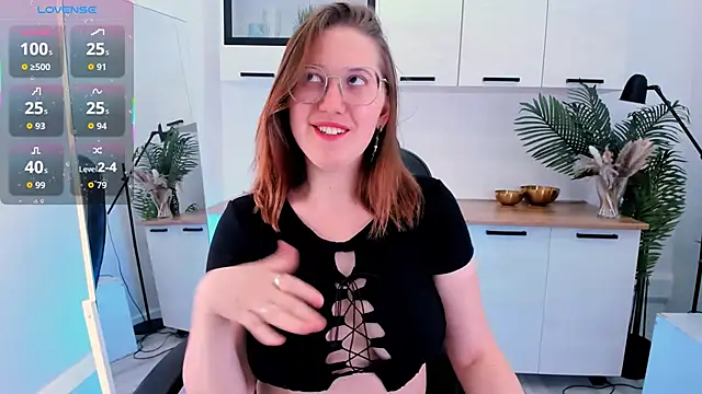 Snapshot of Charmy_Gracy chatting on February 26, 2026, 12:05 pm Charmy Gracy online show from February 26, 2026, 12:05 pm