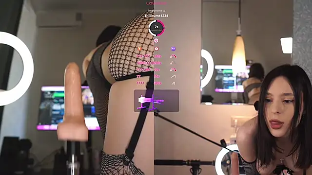 Snapshot of Sweet_Mistie chatting on May 27, 2026, 7:05 am Sweet Mistie online show from May 27, 2026, 7:05 am