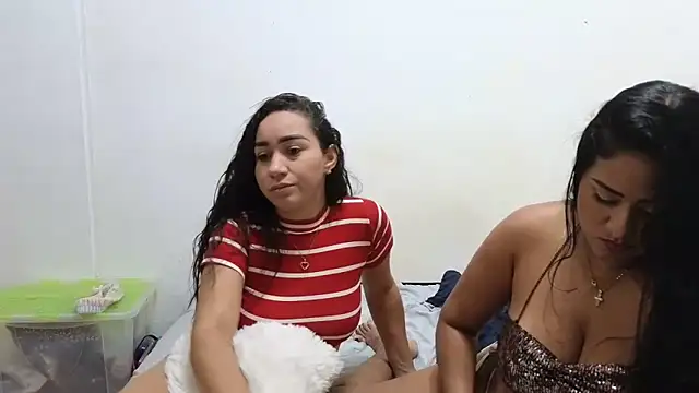 Snapshot of ashley69_brown chatting on October 24, 2025, 9:58 pm ashley69 brown online show from October 24, 2025, 9:58 pm