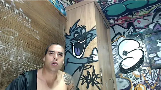 Justin Frank online show from April 12, 2026, 5:22 am