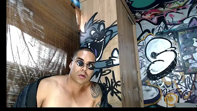 Justin Frank online show from March 6, 2026, 8:37 pm