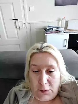 GeileEstelle online show from March 10, 2025, 8:17 am