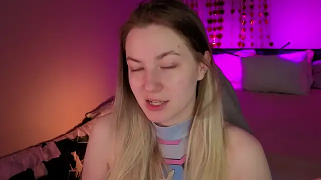 elinanortas online show from April 6, 2026, 4:30 am