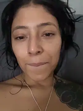 camila3   online show from February 5, 2025, 4:14 pm