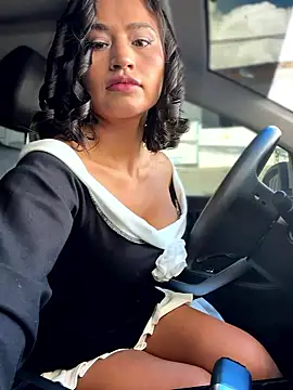 sexi noemi online show from January 10, 2026, 4:02 pm