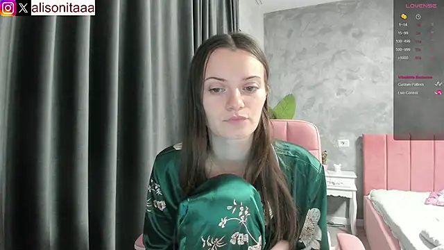 daddysgirl2222 online show from March 12, 2025, 11:33 pm