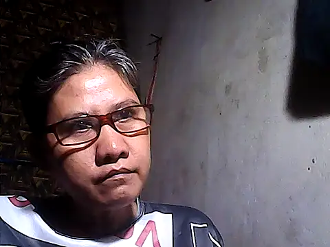 Snapshot of sweetsosie18 chatting on July 17, 2026, 4:21 am sweetsosie18 online show from July 17, 2026, 4:21 am