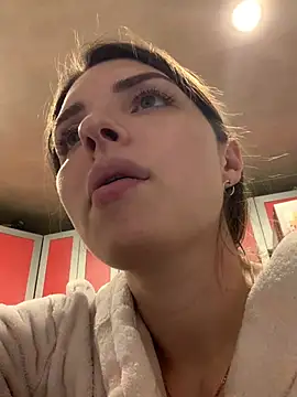 SeducingYoghourt online show from February 19, 2026, 4:59 pm