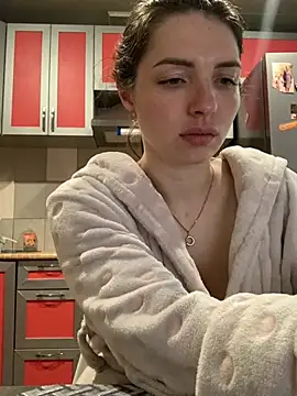 SeducingYoghourt online show from April 26, 2026, 1:08 pm