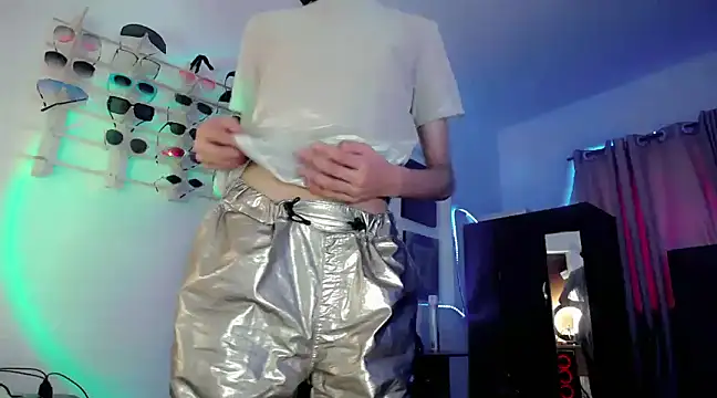 Snapshot of Sweet_Jack1 chatting on March 10, 2025, 9:07 pm Sweet Jack1 online show from March 10, 2025, 9:07 pm