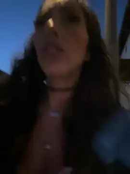 Snapshot of amanilouve chatting on March 2, 2026, 5:53 pm amanilouve online show from March 2, 2026, 5:53 pm