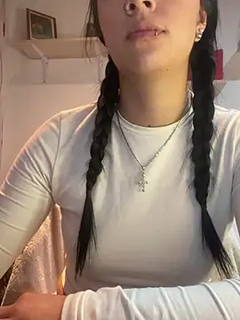 Snapshot of MadisonCambel chatting on February 12, 2025, 3:51 am MadisonCambel online show from February 12, 2025, 3:51 am