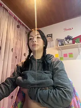 Snapshot of MadisonCambel chatting on February 19, 2025, 9:28 am MadisonCambel online show from February 19, 2025, 9:28 am