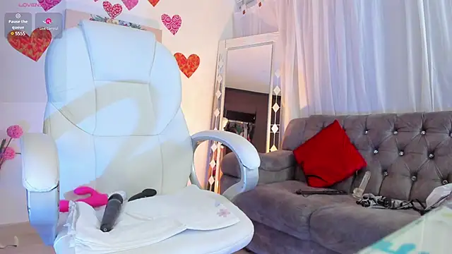 Snapshot of ROSE__15 chatting on February 22, 2025, 8:09 pm ROSE 15 online show from February 22, 2025, 8:09 pm