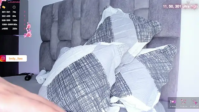 emily fox1 online show from February 18, 2026, 10:33 am